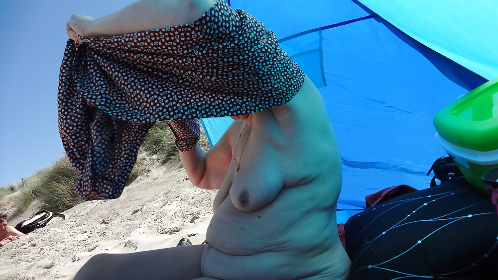 Porn Pics grosse belge aux seins lourd