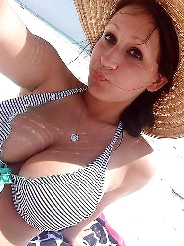 Porn Pics Curvy, Thick and Big Girls in Bikinis - Set 21