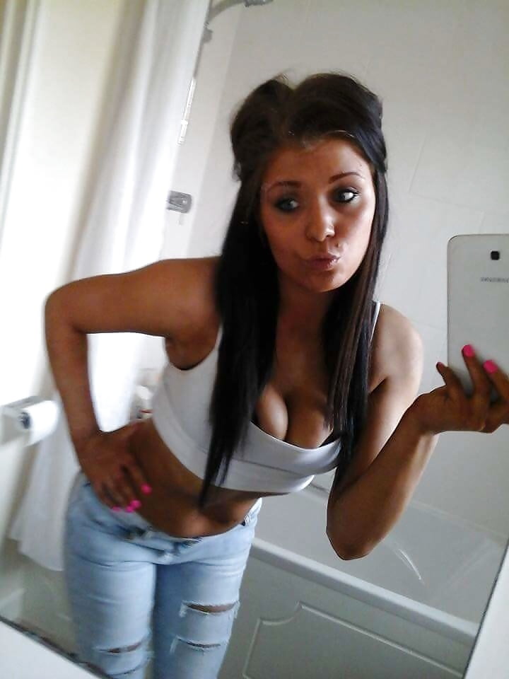 Porn Pics Chav Slag Laura