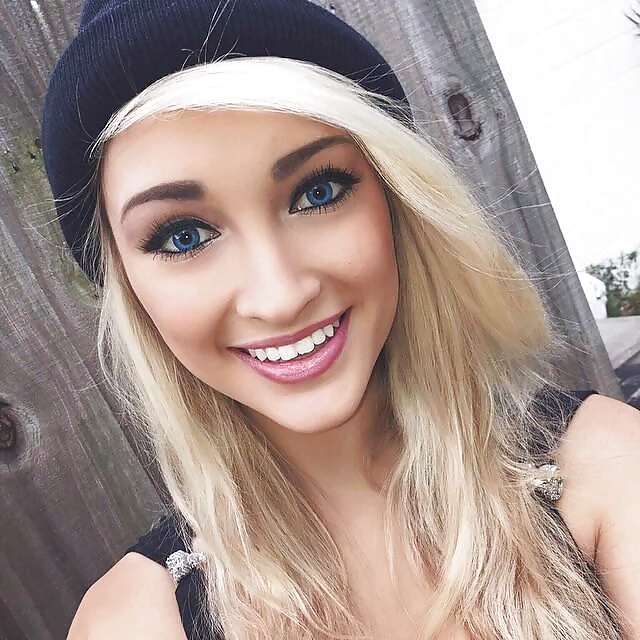 Porn Pics more favourites 3