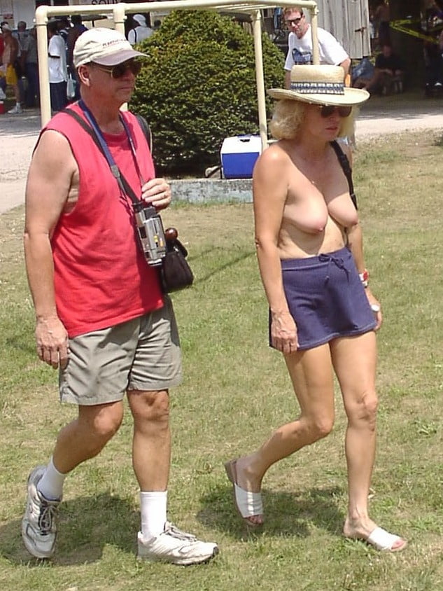 Matures in public #2 - 100 Photos 