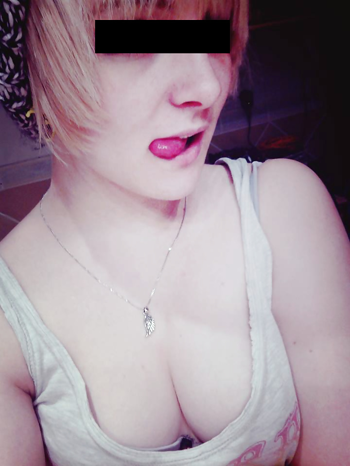 Porn Pics Petite soumise