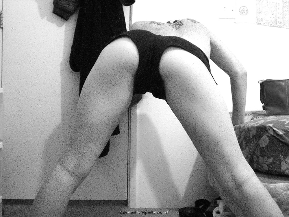 Porn Pics Many girls