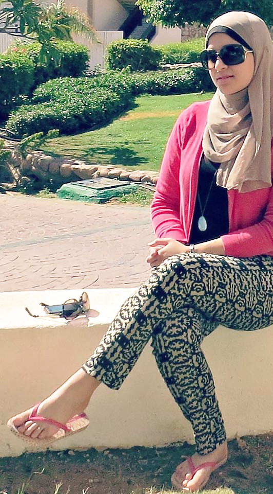 Porn Pics beautiful hijabi girl