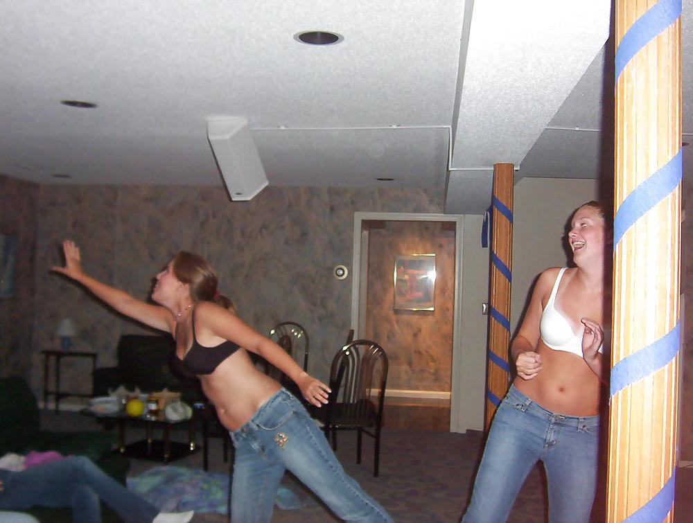 Porn Pics Bra Babes 80