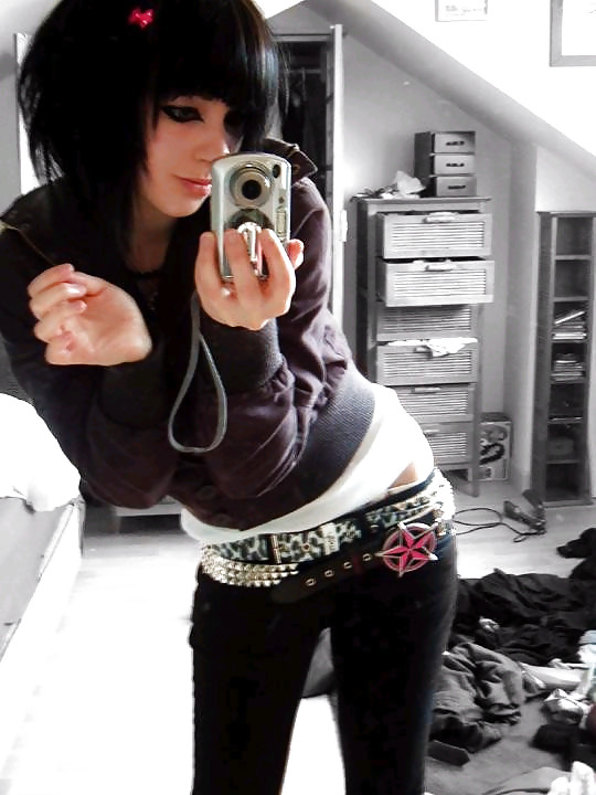 Porn Pics Emo Girls 5