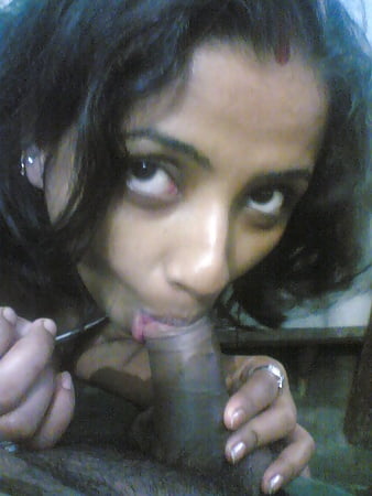 Indian girl Sucking