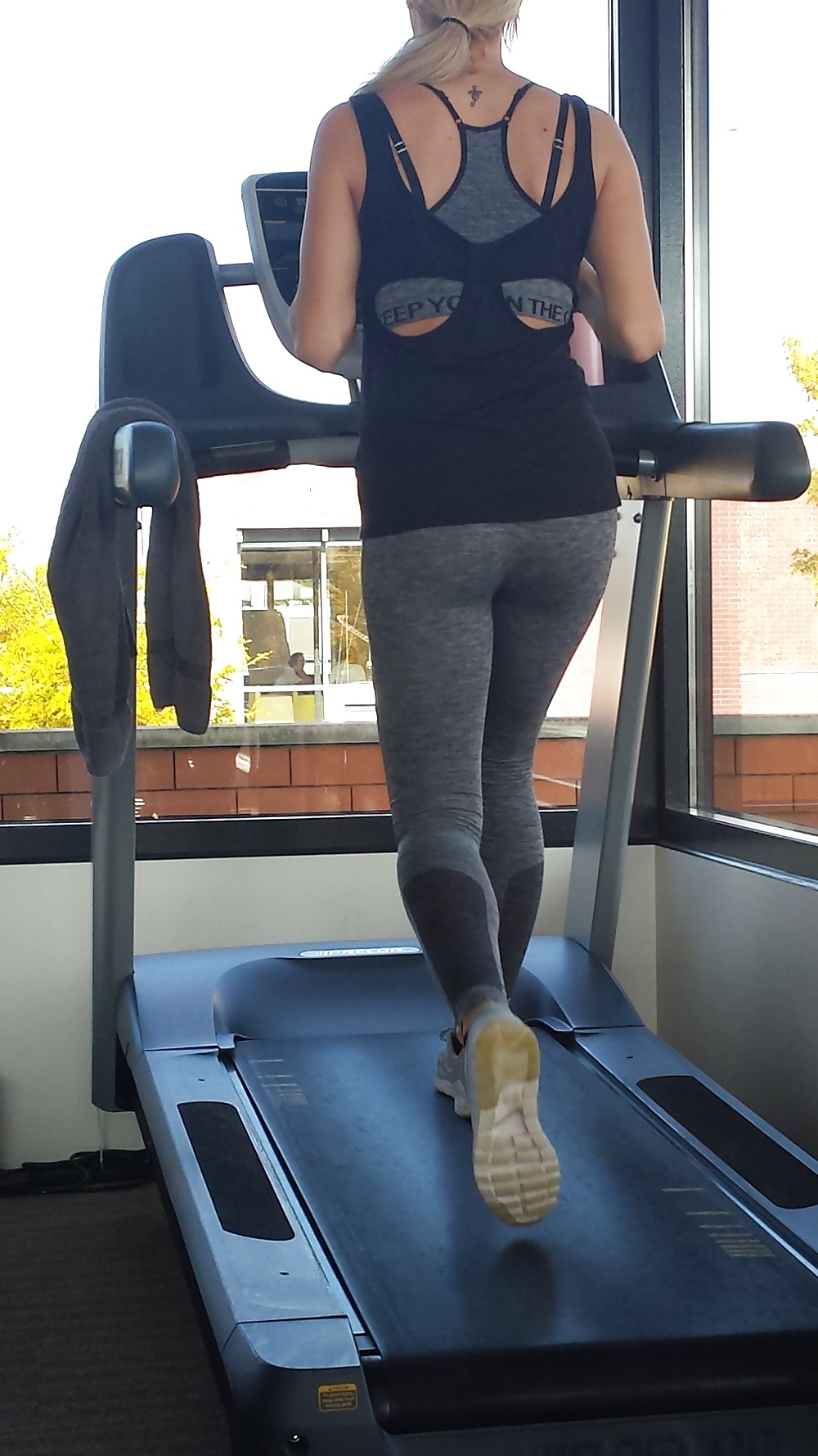 Porn Pics At the gym