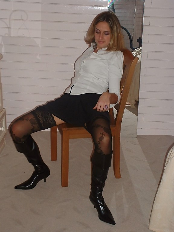 Porn Pics ALL AMATEUR - Here is MONIQUE