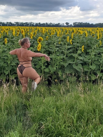 mature milf in black lingerie         