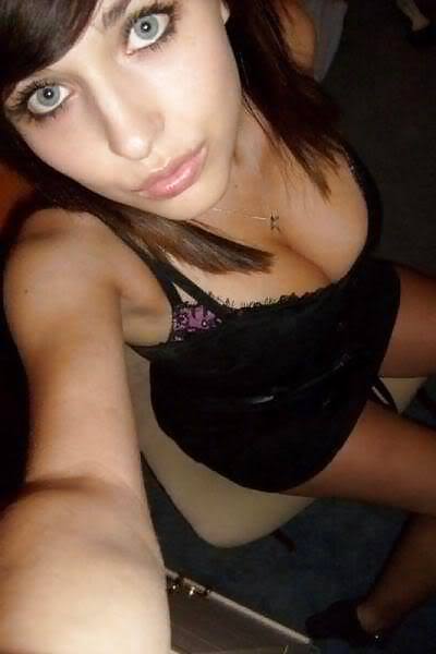 Porn Pics Real Social Network Sluts