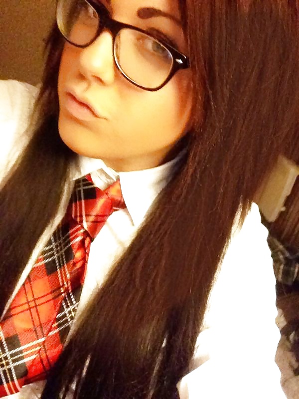 Porn Pics Slutty British Teens Part 2