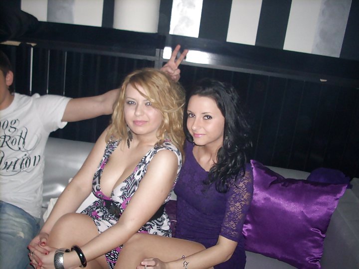 Porn Pics romainian bitches