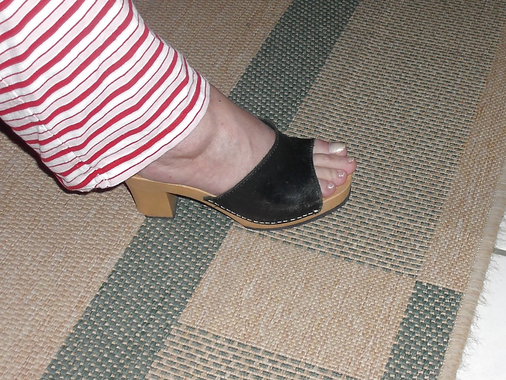 Porn Pics Nice Feet and High Heels and Toes Vol.5