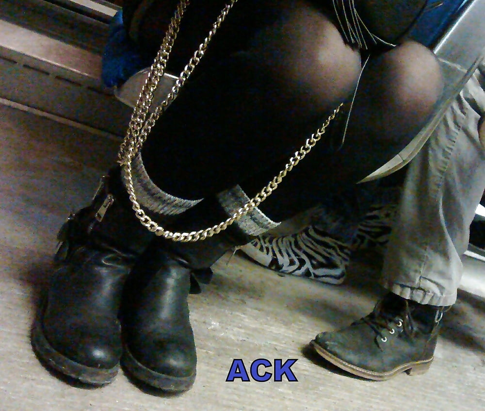 Porn Pics Candid legs and feet....