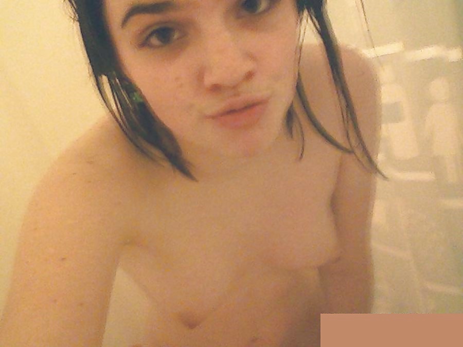 Porn Pics Sweet Teen Self Shots