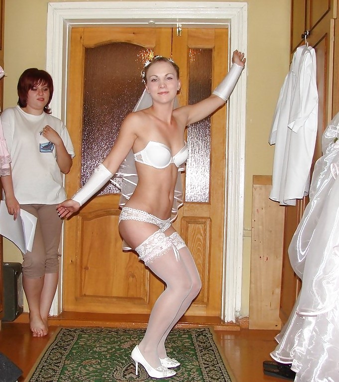 Porn Pics Brides - Wedding Voyeur Oops and Exposed
