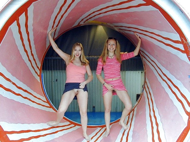 Porn Pics teens flashing