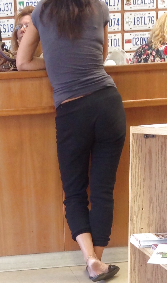 Porn Pics Public booty
