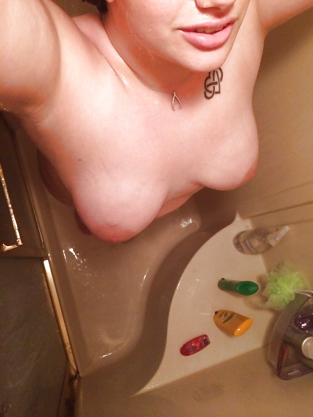 Porn Pics Silly Selfie Teen 38