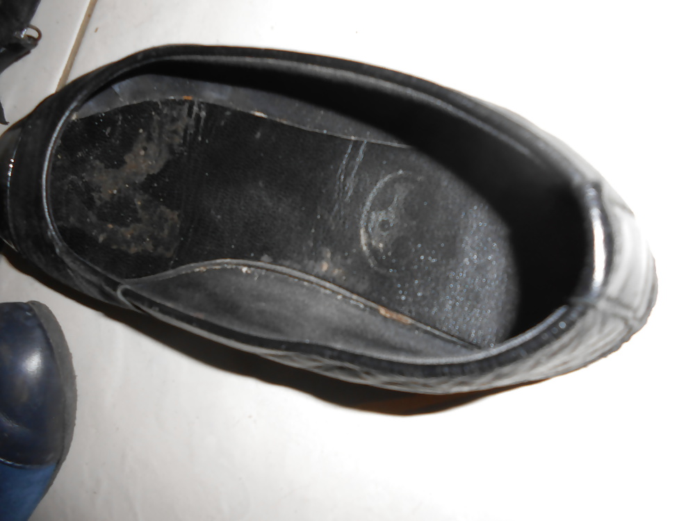 Porn Pics je decharge dans ses ballerines