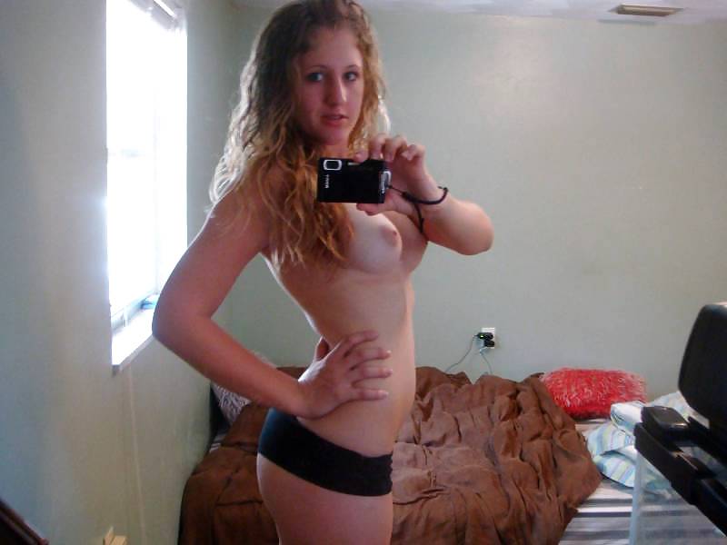 Porn Pics teens showing them selfs