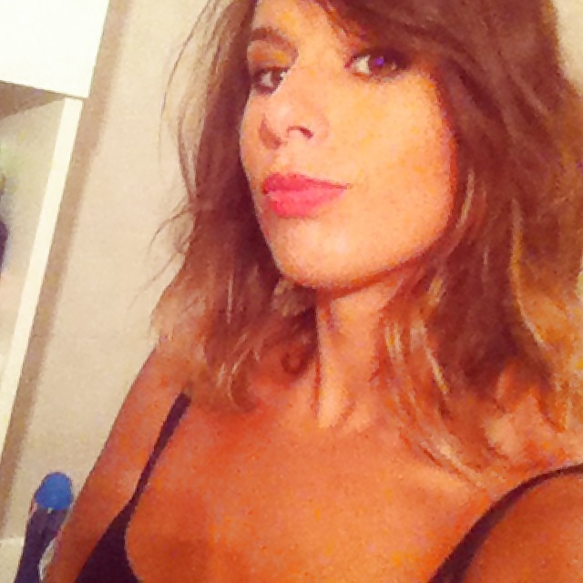 Porn Pics would u cum on Dina?:)