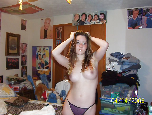 Porn Pics Real Hot Amateur Teen Bitches! pt 3