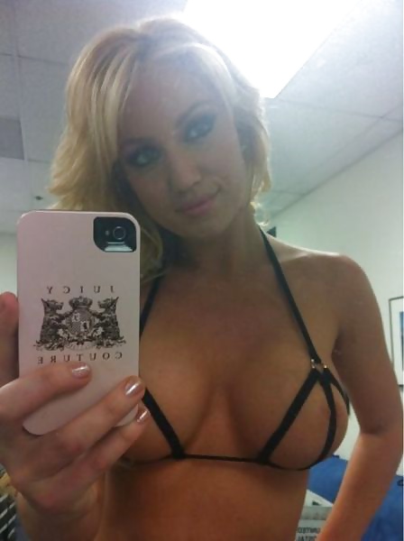 Porn Pics Selfie Amateur Babes - vol 36!