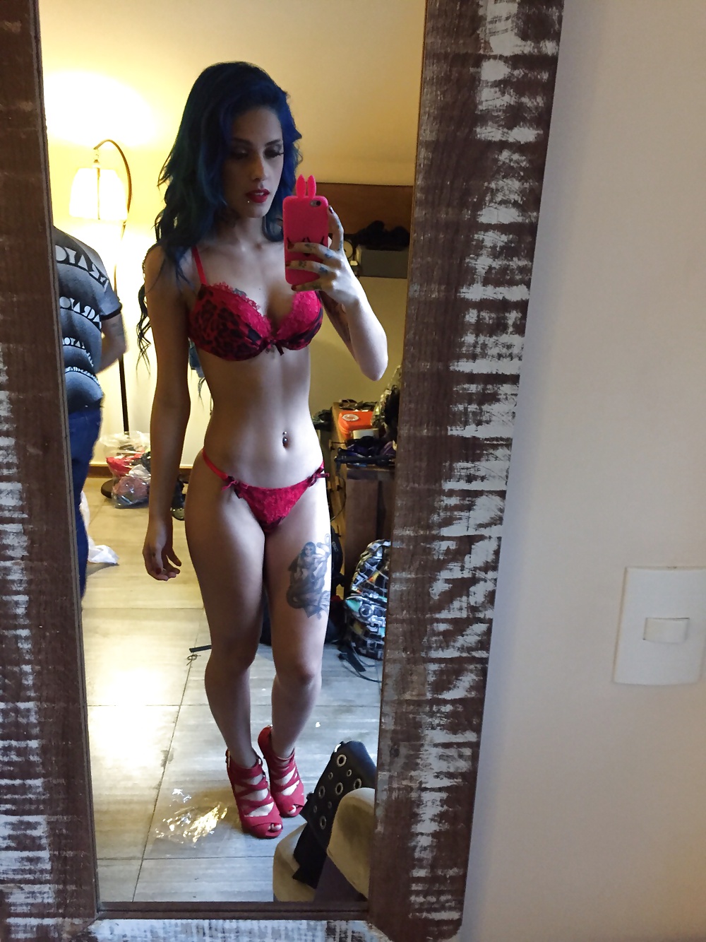 Porn Pics MsK0shiro - random facebook friend pics