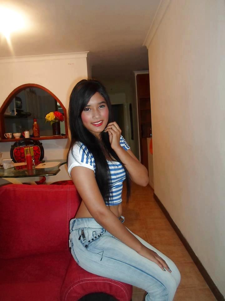 Porn Pics ALEJANDRA RESTREPO