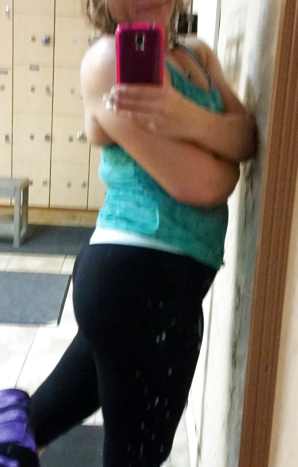 Porn Pics Yoga pants 15