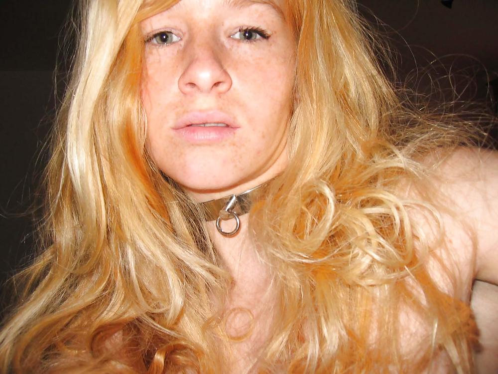 Porn Pics Katie in her collar