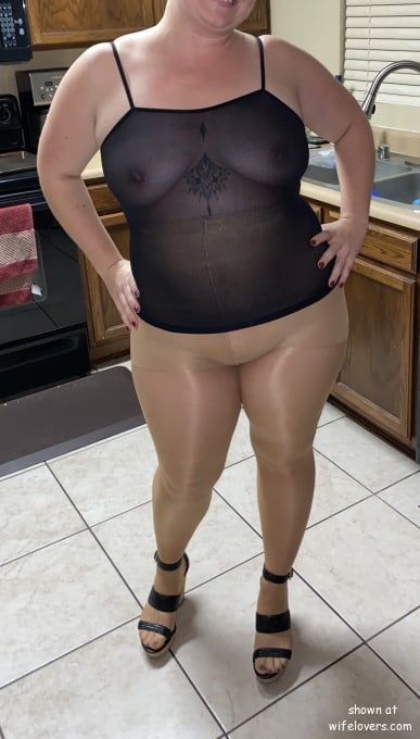 This married pantyhose slut needs to be tributed with cum - 38 Photos 