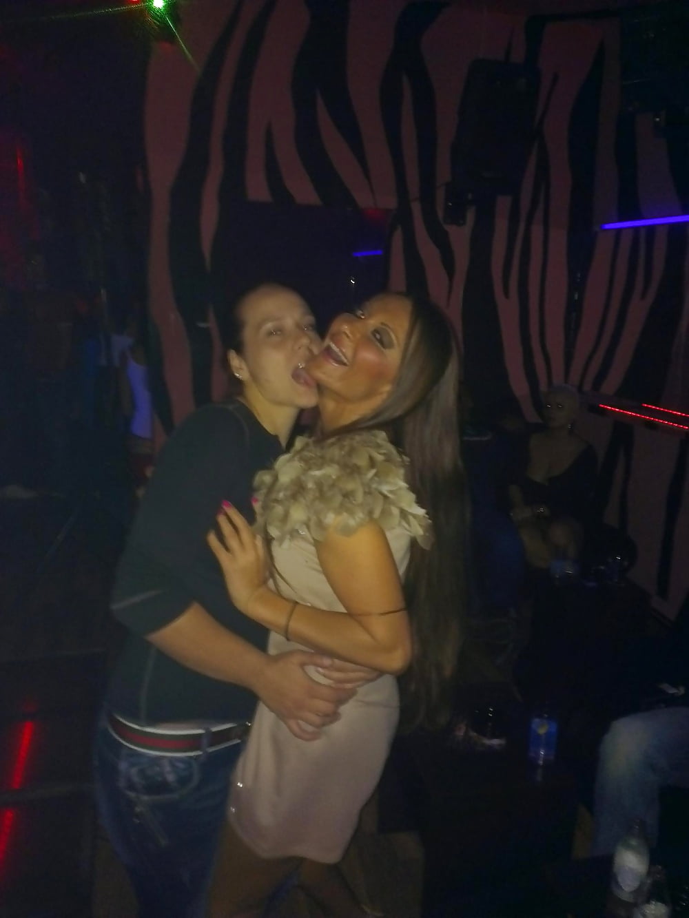 Porn Pics Hot facebook MILF