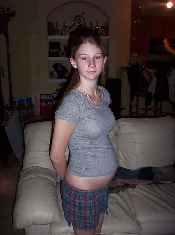 Porn Pics Slaggy pregnant teens used as a cum dumpster! part 4