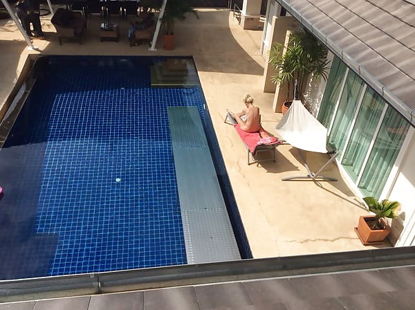 Porn Pics Dutch blonde milf on vacation in Thailand