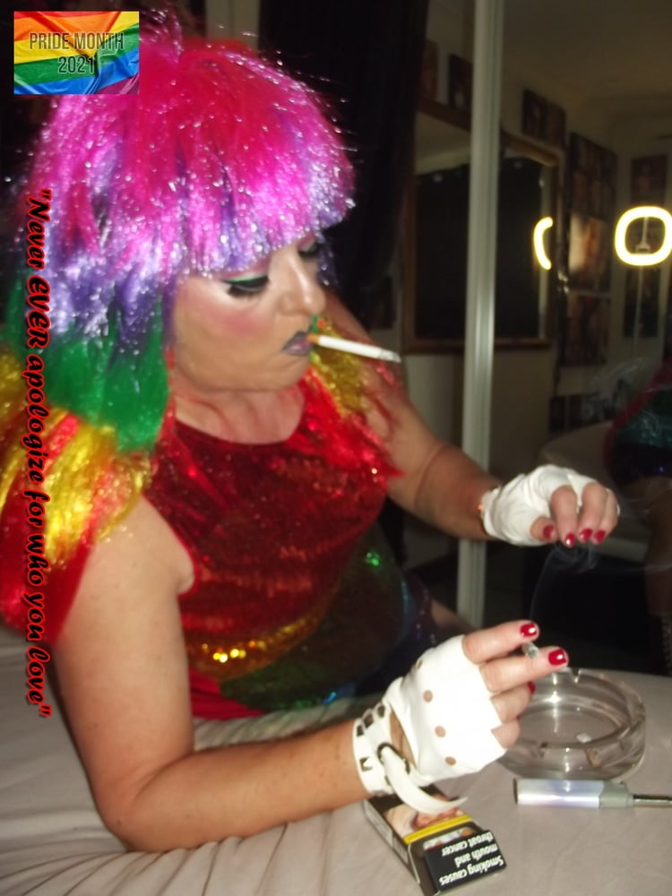 WHORE WITH PRIDE - 46 Pics 