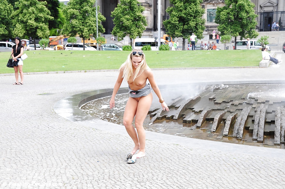 Porn Pics Public Nude In Berlin 2
