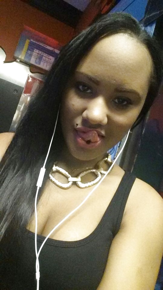 Porn Pics Ruth N. Chica facil, muy puta