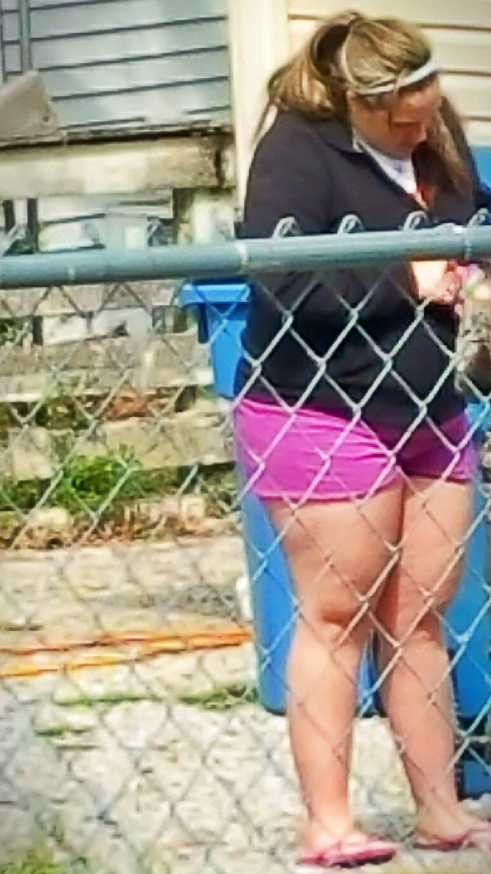 Porn Pics fat young mom backyard voyeur for comments