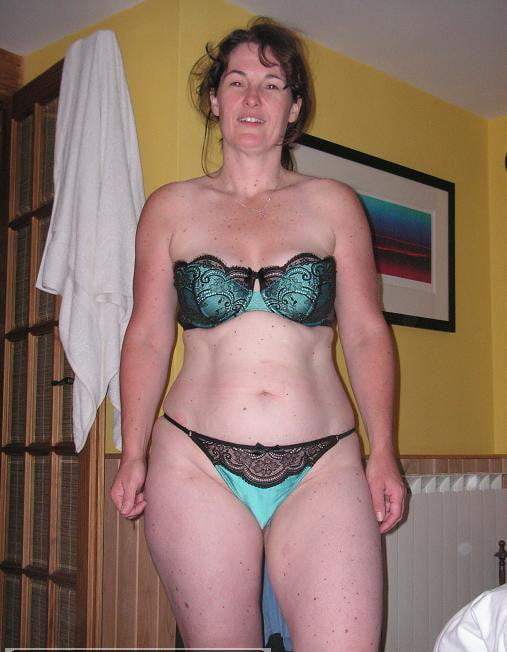 Amateur Sluts In Underwear (panties and Bras)- 59 Photos 