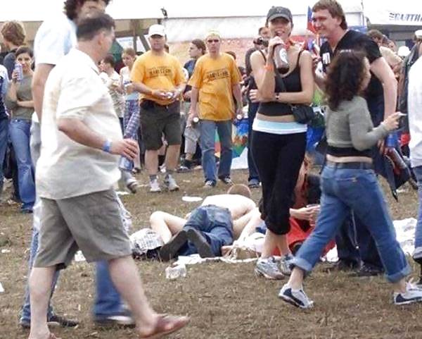 Porn Pics Don't Worry, Nobody Will Notice!