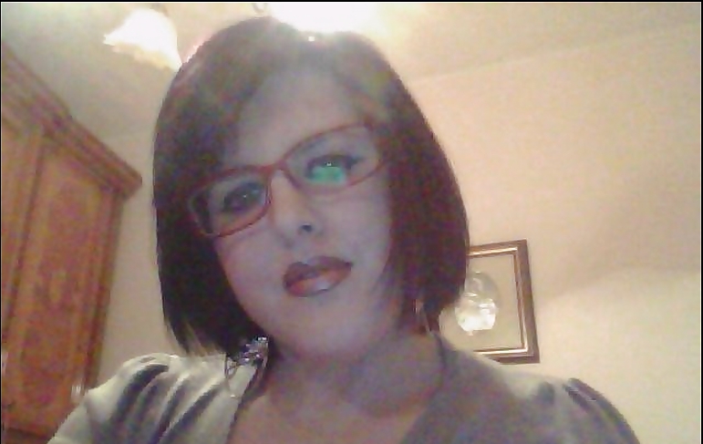 Porn Pics VANESSA, LE PIACE LA SBORA IN BOCCA