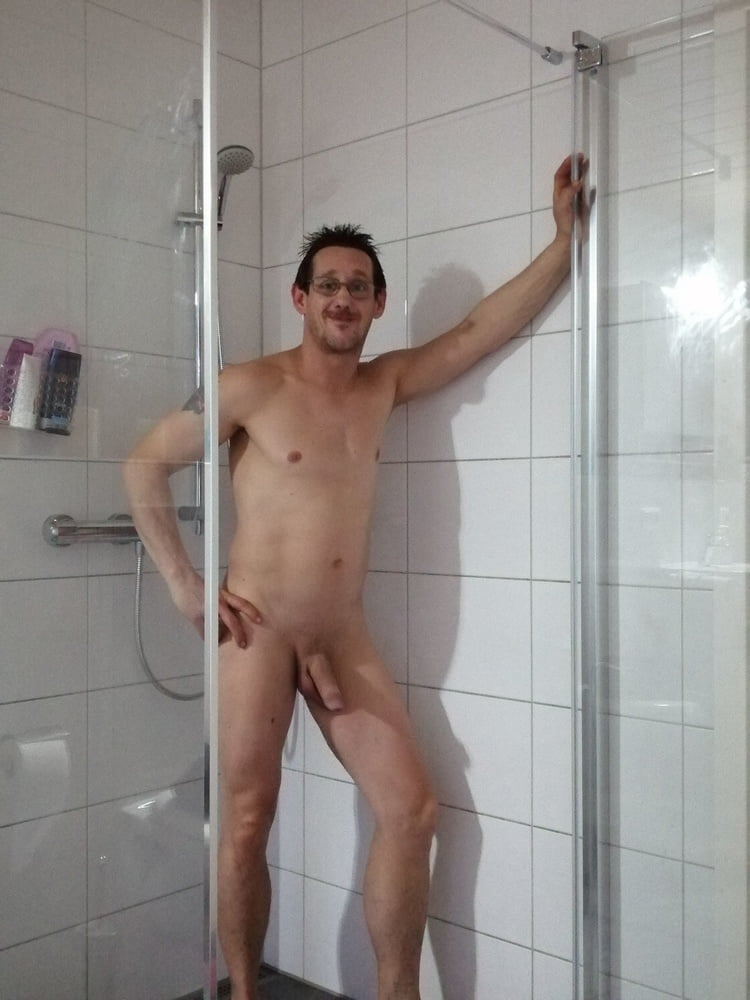 Welche Sie hat Lust zum gemeinsamen Duschen- 10 Photos 