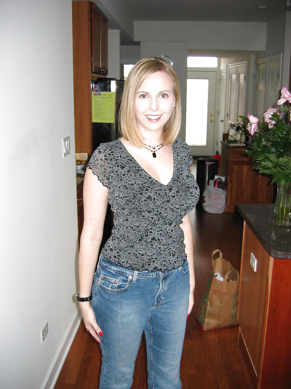 Porn Pics HORNY MILFS 35