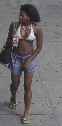 Porn Pics Harlem Girls in the Heat 145 - New York Bikini Girl