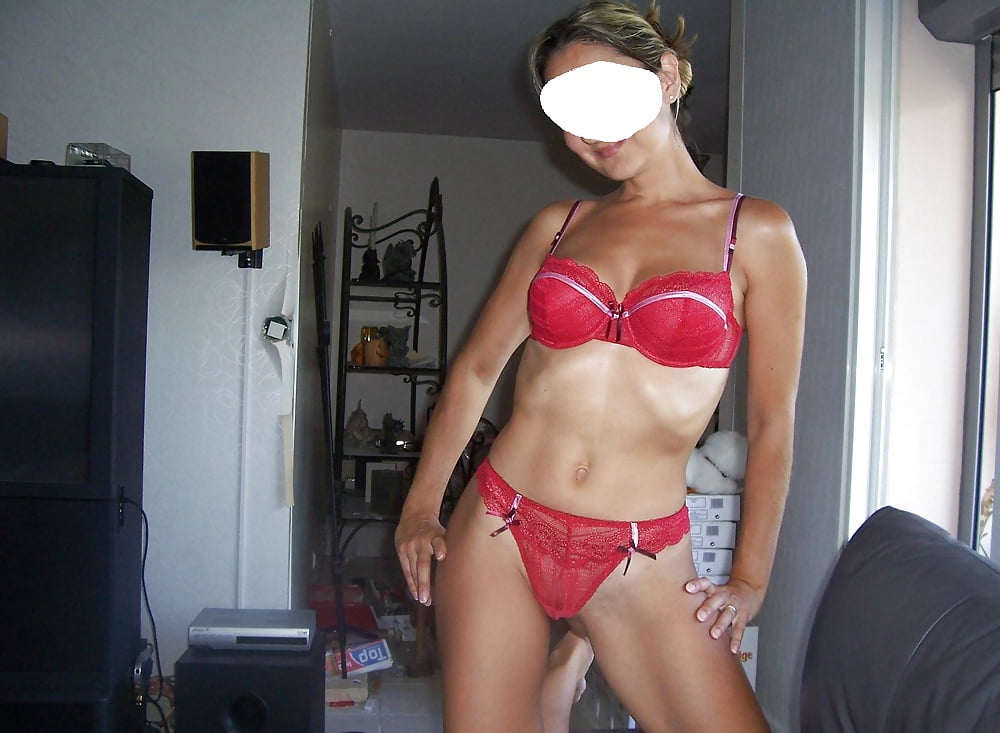 Porn Pics Red or white one? Which is better?