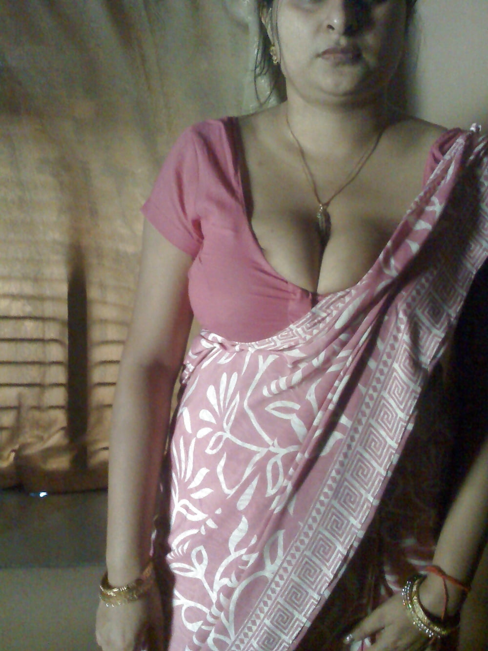 Indian Wife Show Cleavage And Her Huge Natural Boobs Milf 62 Pics