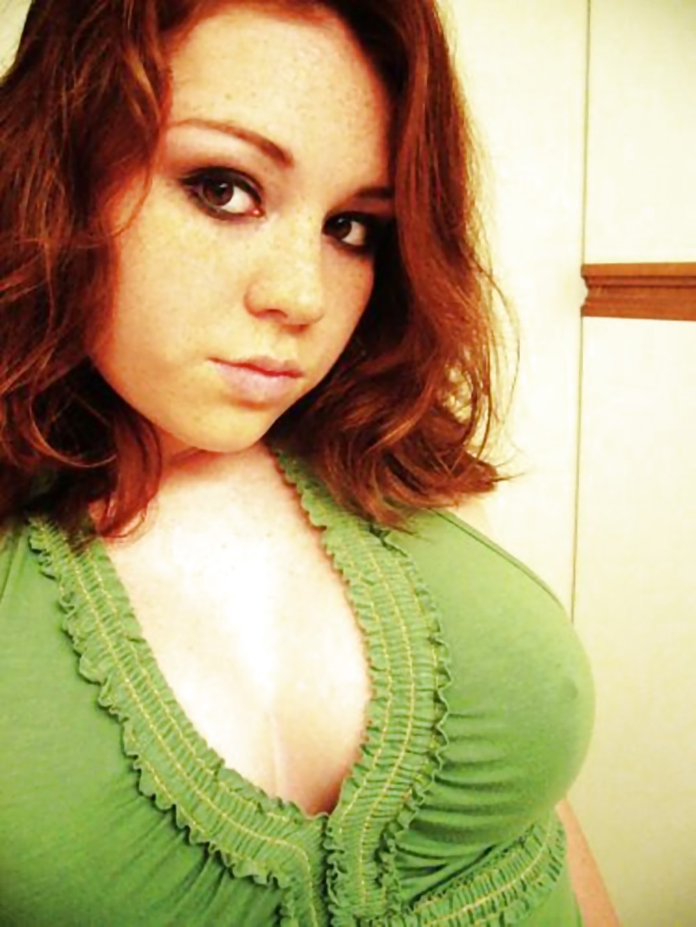 Porn Pics Pretty Amateur RedHead 3